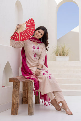 Blush Peach Embroidered Kurta Set with Rani Pink Banarasi Dupatta