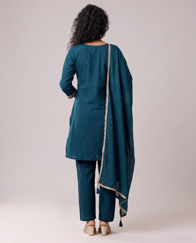 Women's Blue Embroidered Kurta Set with Mirror Work