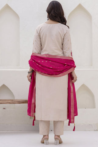 Blush Peach Embroidered Kurta Set with Rani Pink Banarasi Dupatta