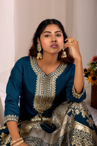 Blue Cotton Straight Kurta Set for Women With Jacquard Dupatta